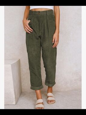 Women's High-Rise Olive Corduroy Pleated Trousers